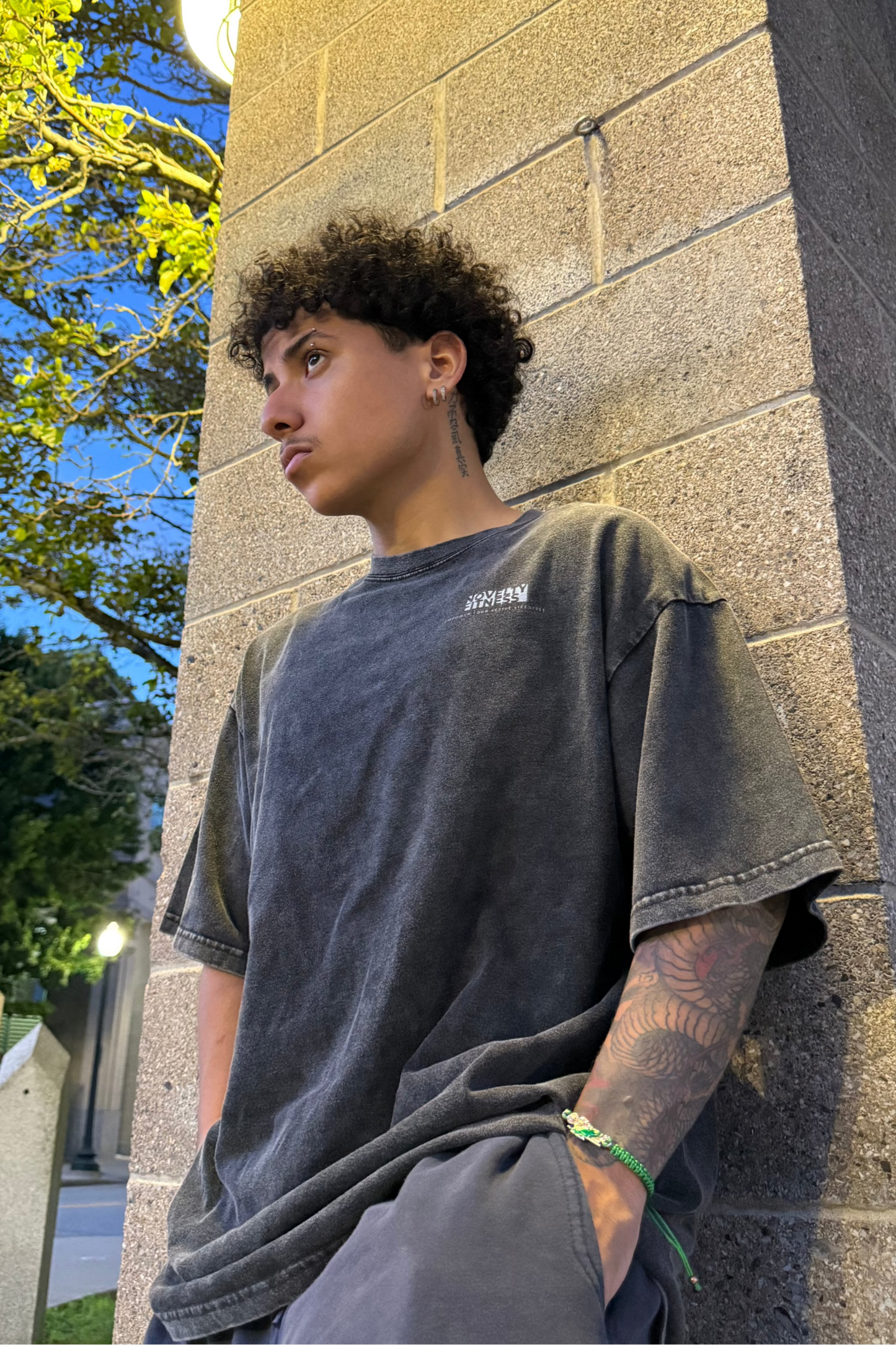 "Manifesting is Real" Oversize T-Shirt